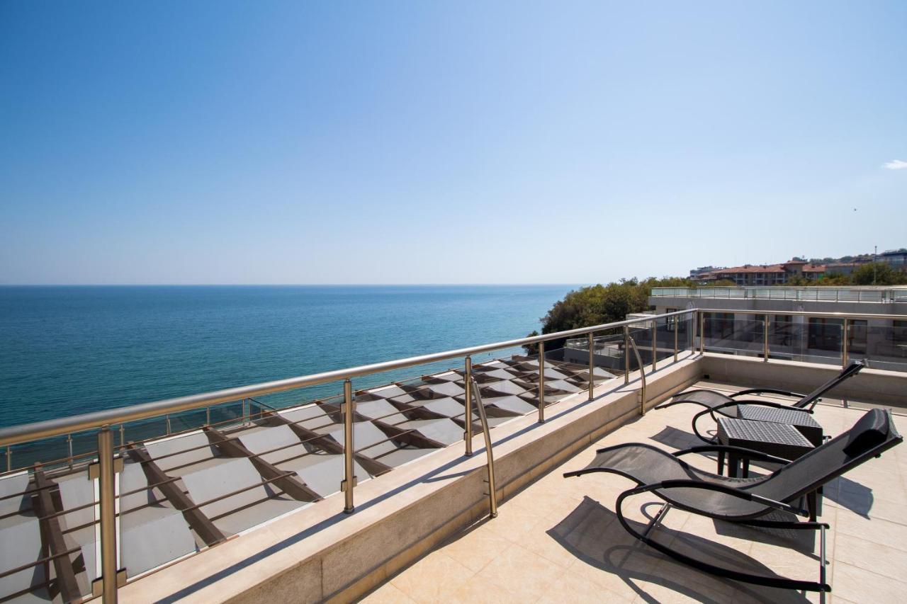 Penthouse At White Cliffs Lejlighed Byala  Eksteriør billede